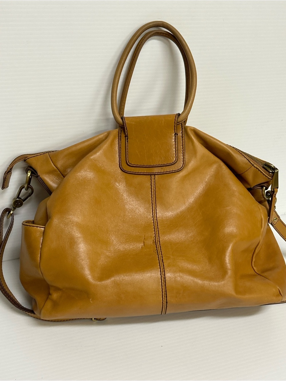 Hobo Brand Sheila Medium Satchel Leather Top Handle Bag Natural - Picture 3 of 8